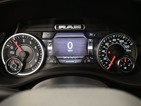 Used 2023 RAM 1500 Big Horn AWD/4WD image 27