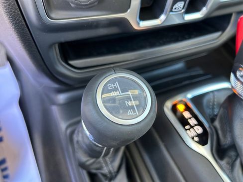 New 2025 Jeep Wrangler Sahara w/ Safety Group AWD/4WD image 22