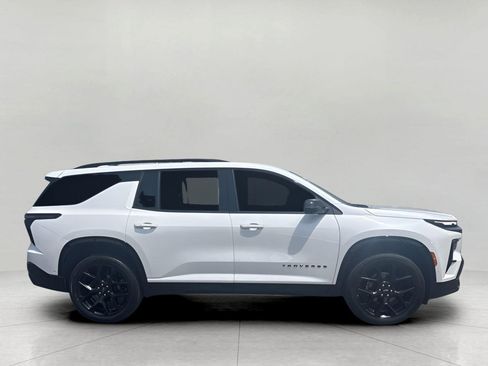 Certified 2025 Chevrolet Traverse RS w/ LPO, Floor Liner Package AWD/4WD image 3