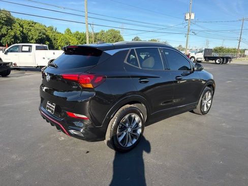 Used 2022 Buick Encore GX Essence w/ Advanced Technology Package FWD image 5