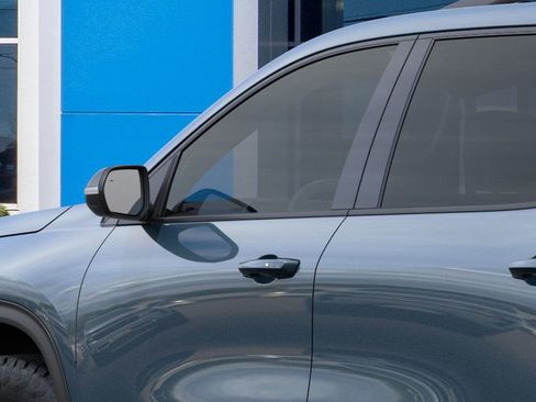 New 2026 Chevrolet Traverse Z71 w/ Driver Confidence Package image 13