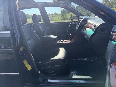 Used 2005 Lexus LS 430 RWD image 38