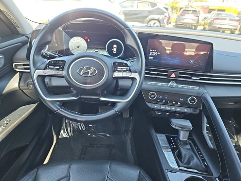 Certified 2023 Hyundai Elantra Limited w/ Cargo Package FWD image 14