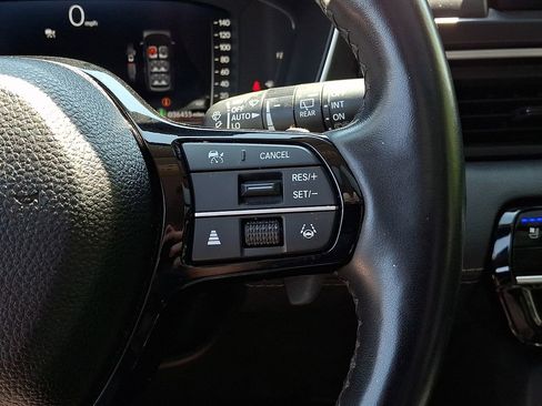 Used 2023 Honda Pilot Elite image 23