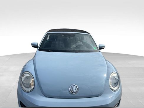 Used 2013 Volkswagen Beetle 2.5 FWD image 19