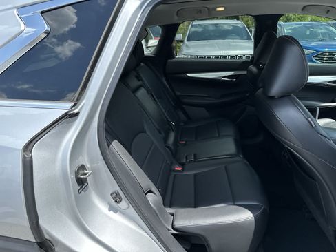 Used 2019 INFINITI QX50 Luxe w/ Protection Package FWD image 18