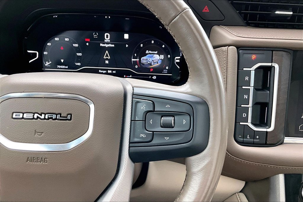Used 2023 GMC Yukon Denali AWD/4WD image 17