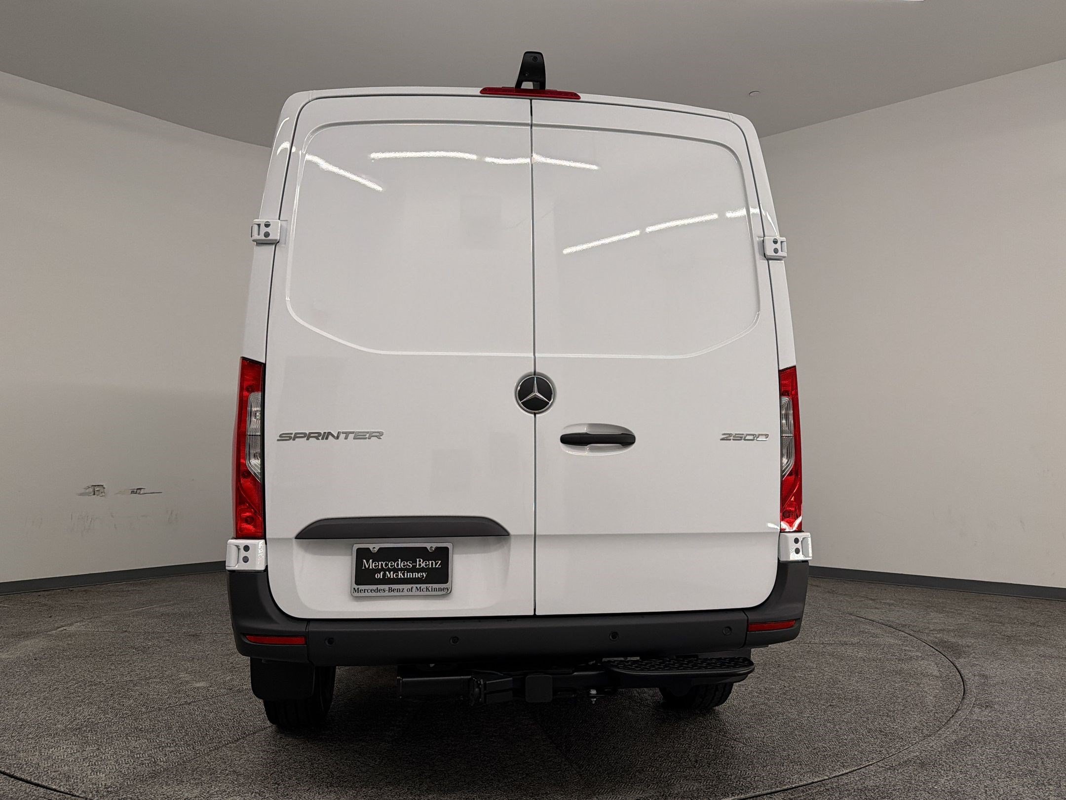 Used 2026 Mercedes-Benz Sprinter 2500 image 9