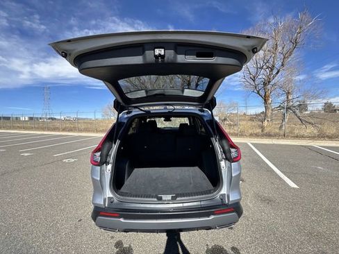 Used 2025 Honda CR-V Sport image 26