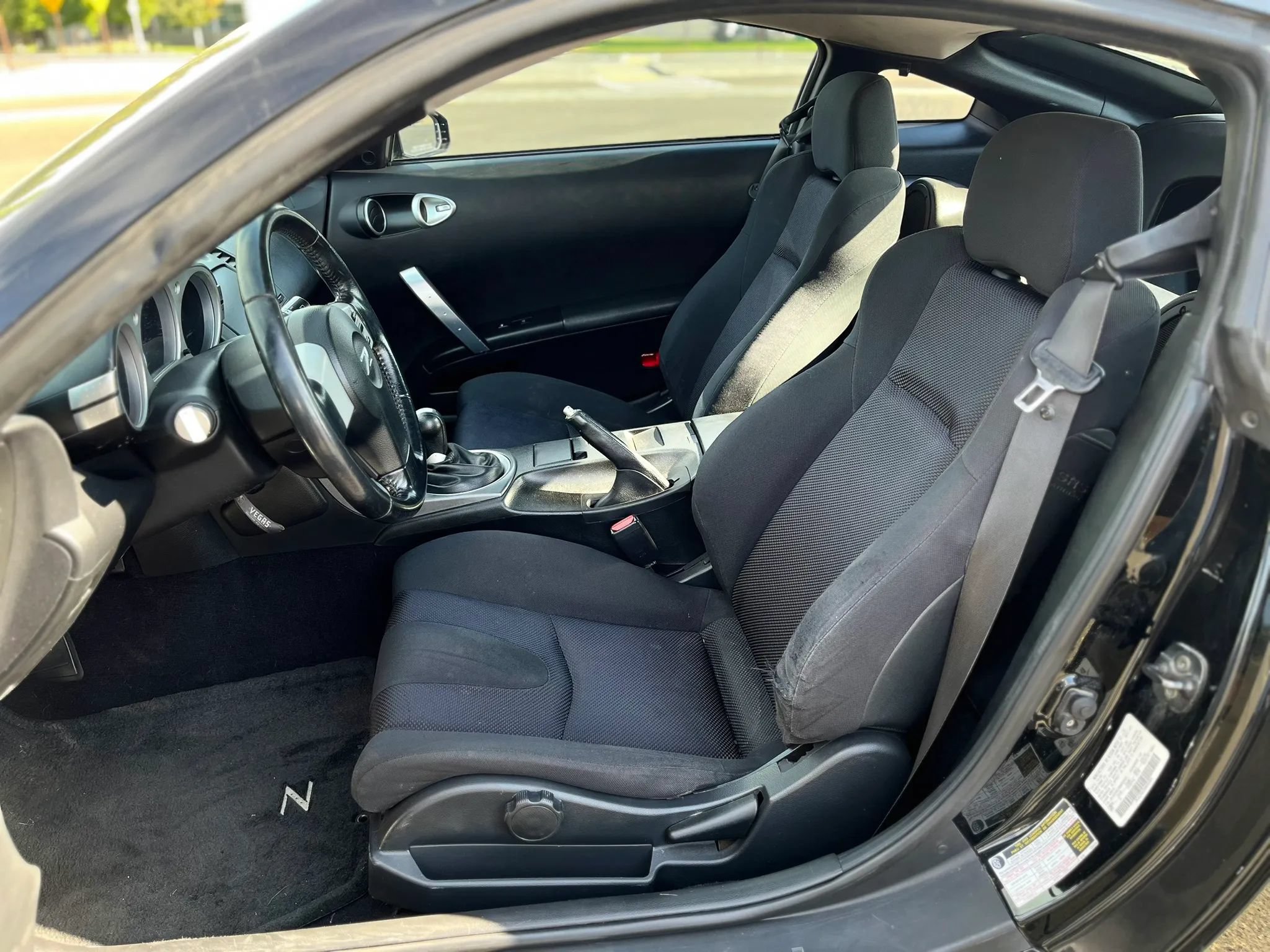 Used 2005 Nissan 350Z Performance RWD image 10