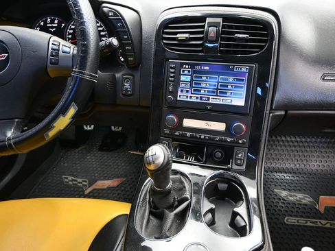 Used 2008 Chevrolet Corvette Convertible w/ Preferred Equipment Group image 21