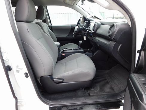 Used 2021 Toyota Tacoma SR image 19