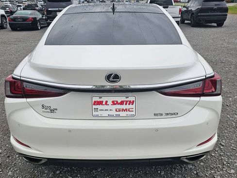 Used 2022 Lexus ES 350 w/ Premium Package FWD image 4