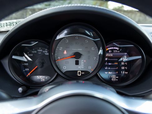 Certified 2024 Porsche 718 Cayman S image 33