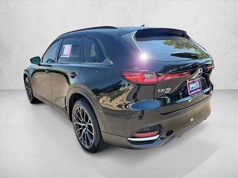 Used 2025 MAZDA CX-70 Plug-In Hybrid w/ Premium Plus AWD/4WD image 3