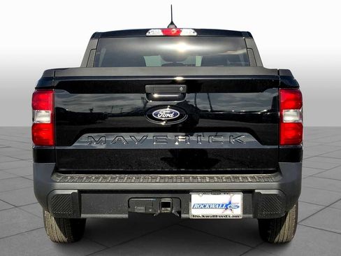 New 2025 Ford Maverick XLT w/ Equipment Group 302A image 4