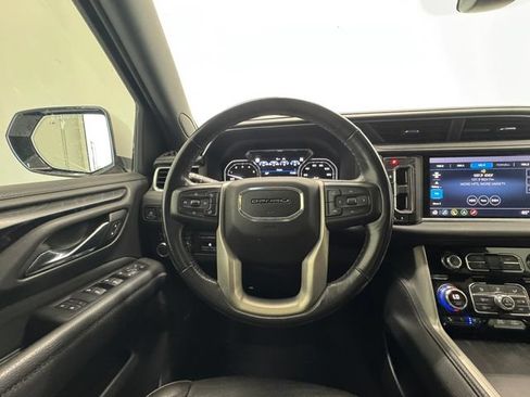 Used 2021 GMC Yukon Denali w/ Denali Premium Package AWD/4WD image 23