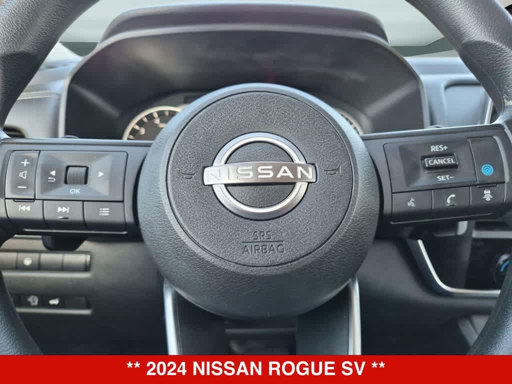 Used 2024 Nissan Rogue SV FWD image 22