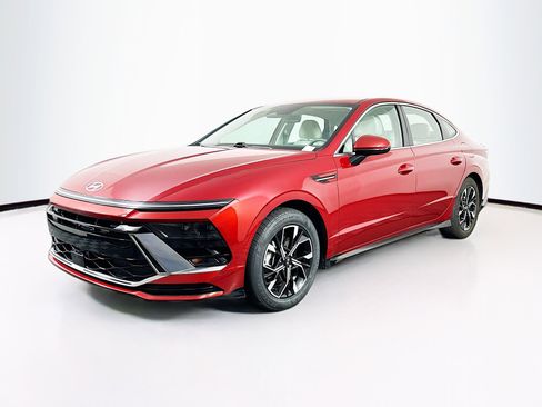 Used 2025 Hyundai Sonata SEL image 3