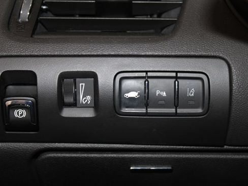 Used 2017 Chevrolet Impala Premier w/ Enhanced Convenience Package FWD image 21