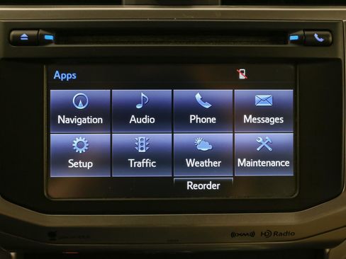 Used 2017 Toyota 4Runner SR5 AWD/4WD image 23