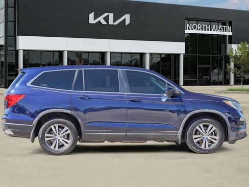 Used 2017 Honda Pilot EX-L image 7