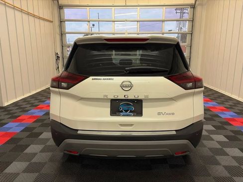 Used 2023 Nissan Rogue SV AWD/4WD image 5