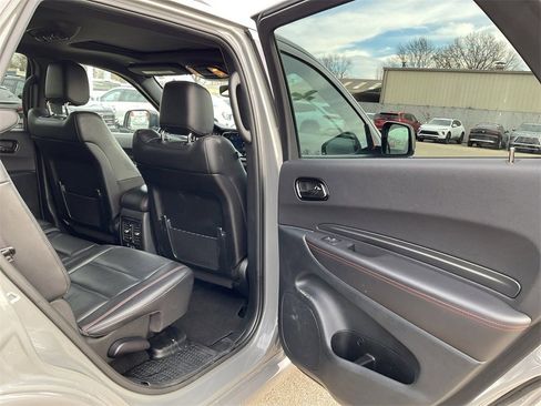 Used 2024 Dodge Durango GT image 18