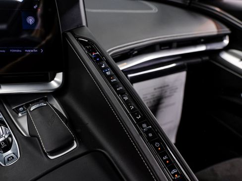 Used 2025 Chevrolet Corvette Z06 w/ Battery Protection Package image 31