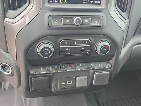 Used 2025 Chevrolet Silverado 1500 Custom Trail Boss AWD/4WD image 25