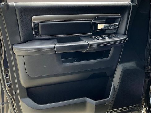 Used 2017 RAM 1500 Sport w/ Quick Order Package 26Q Night AWD/4WD image 19