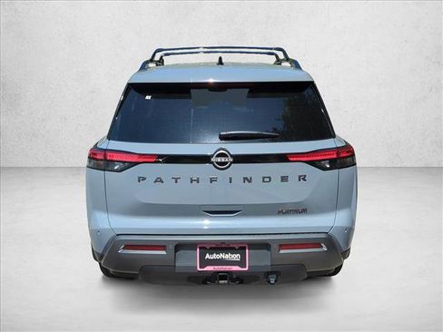New 2026 Nissan Pathfinder Platinum FWD image 6