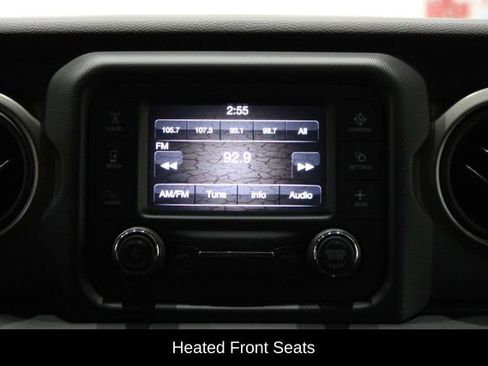 Used 2018 Jeep Wrangler Unlimited Sport S image 25