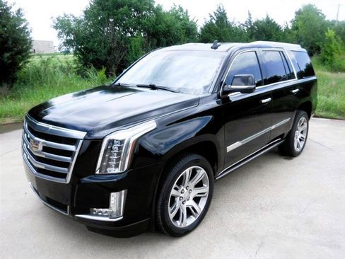 Used 2015 Cadillac Escalade Premium AWD/4WD image 8