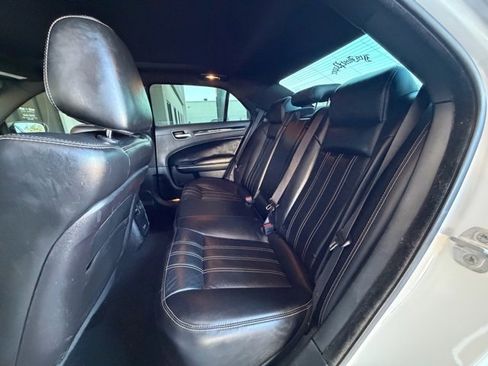 Used 2022 Chrysler 300 S image 16