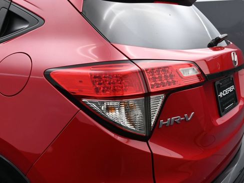 Certified 2022 Honda HR-V Sport image 37