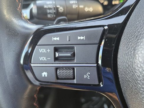 Used 2024 Honda Pilot TrailSport image 23