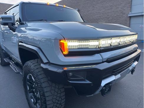 Used 2024 GMC Hummer EV 2X w/ Extreme Off-Road Package image 38