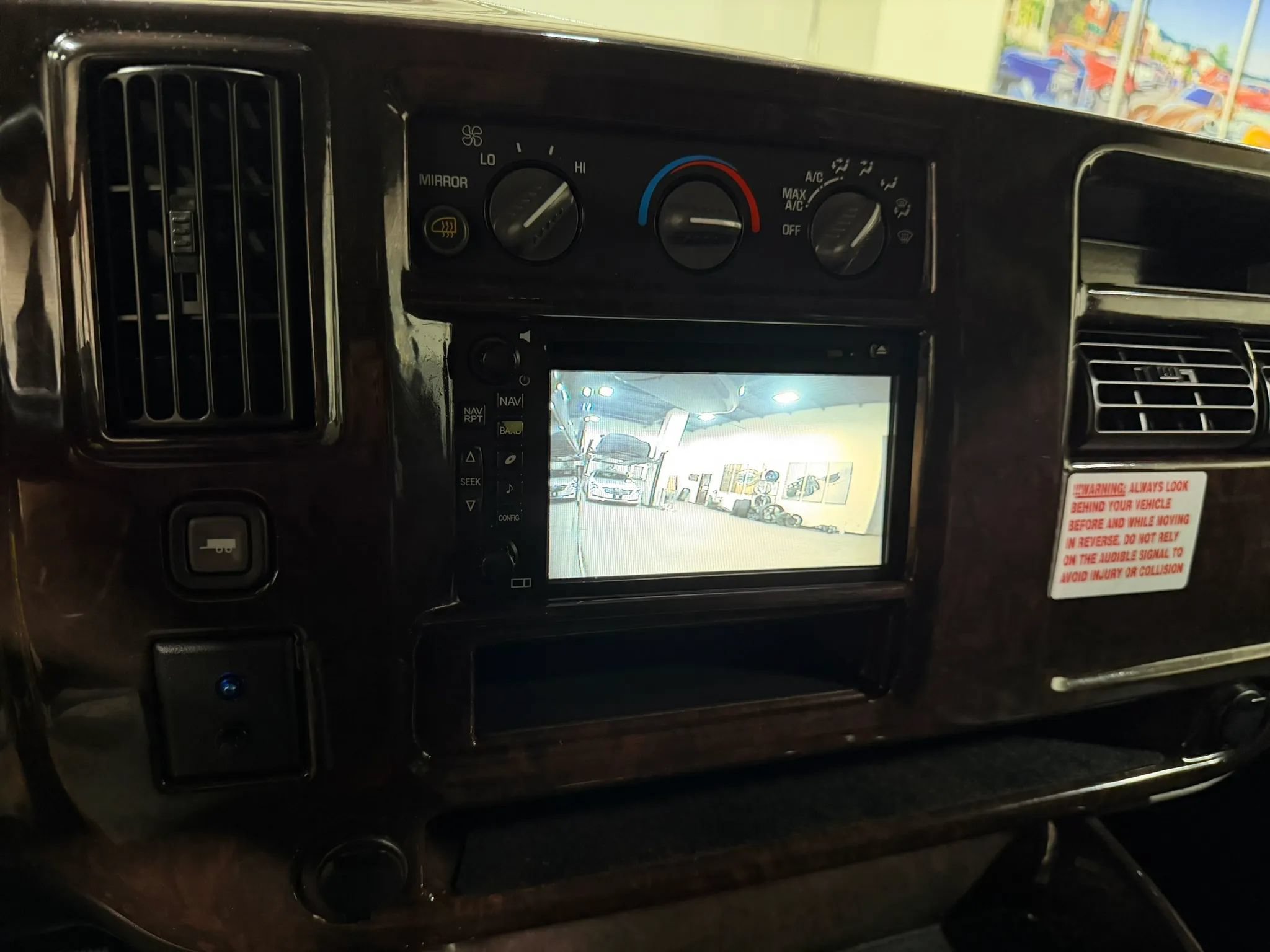 Used 2007 GMC Savana 1500 AWD w/ Preferred Equipment Group image 77