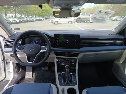 New 2026 Volkswagen Jetta SE image 12