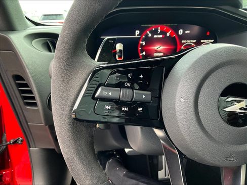 Certified 2025 Nissan Z NISMO w/ Floor Mat Package RWD image 12