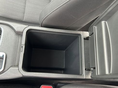 Used 2024 Nissan Sentra SV FWD image 15