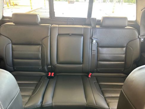 Used 2019 GMC Sierra 2500 Denali image 17