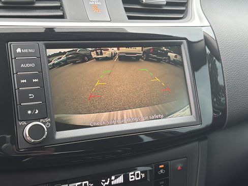 Used 2019 Nissan Sentra SV FWD image 34