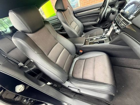 Used 2020 Honda Accord Sport image 17