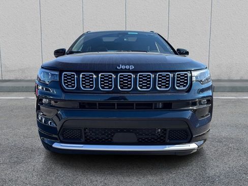 Used 2024 Jeep Compass Limited w/ Elite Group AWD/4WD image 2