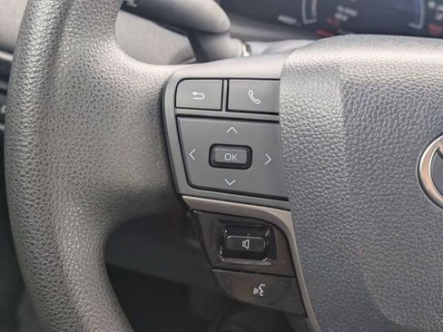 Used 2025 Toyota Camry LE image 23