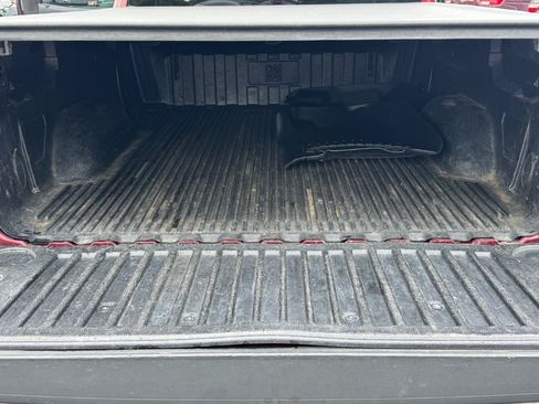 Used 2014 GMC Sierra 1500 SLT w/ Suspension Package, Off-Road AWD/4WD image 23