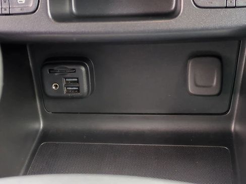 Used 2019 Chevrolet Colorado ZR2 image 31