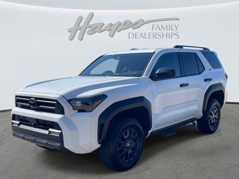 Used 2025 Toyota 4Runner SR5 RWD image 6